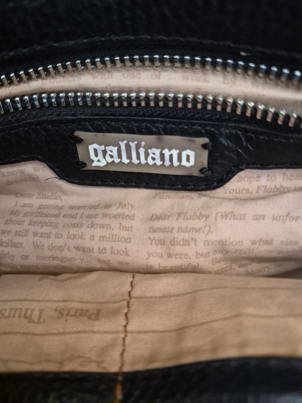 Galliano LOGO Vintage Bowling Bag.  Tan & Black Twist Lock Leather Bag, - Picture 13 of 16
